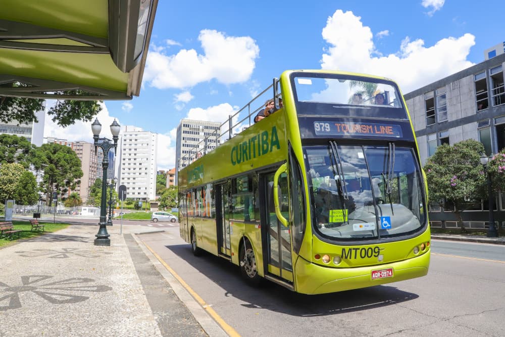 Línea Turismo